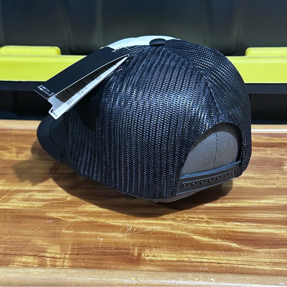 Decky foam trucker Hat Flat Brim SnapBack Men’s Custom Logo